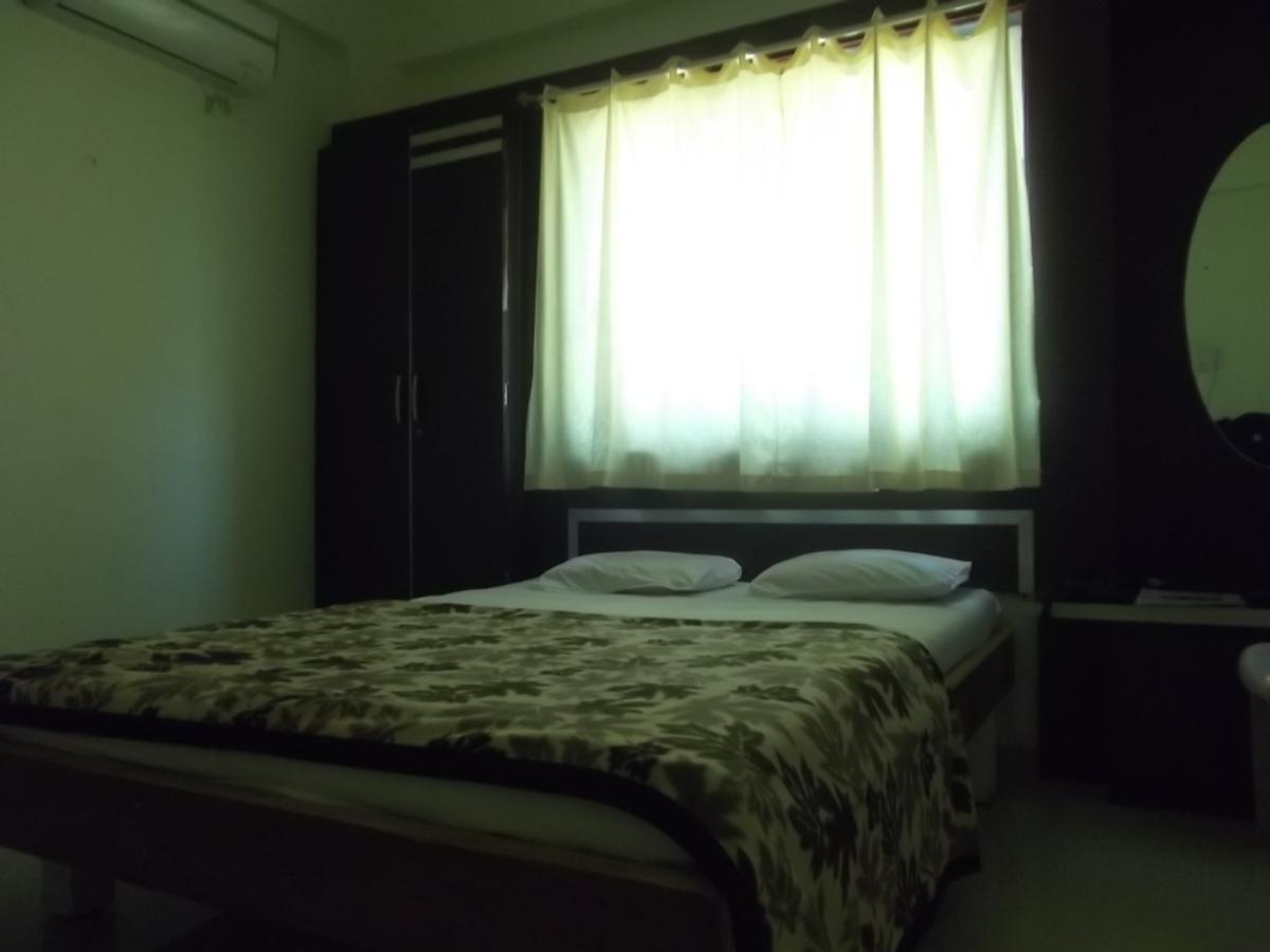 Hotel Rajyog Ranjangaon Ganpati Rom bilde