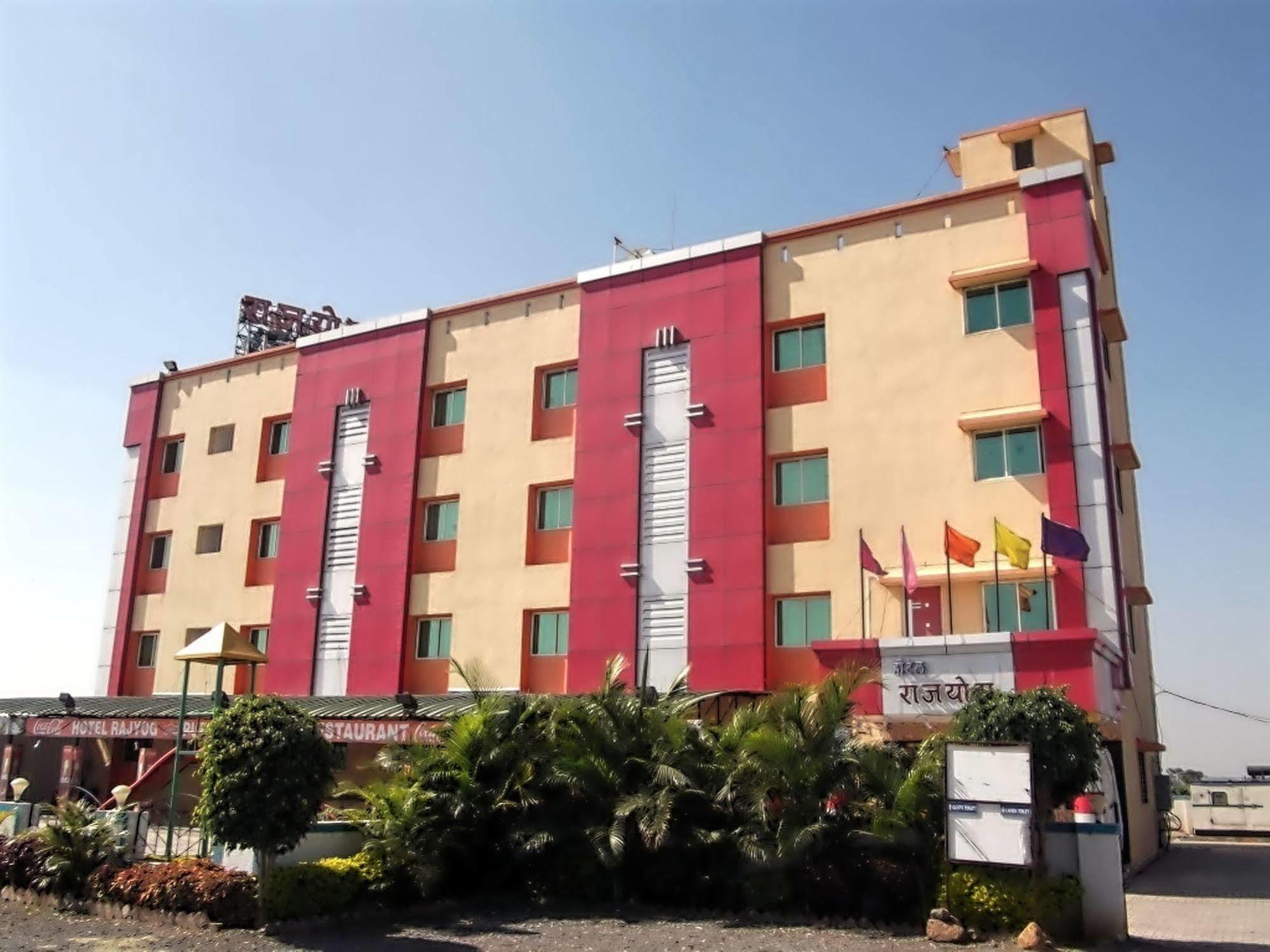 Hotel Rajyog Ranjangaon Ganpati Eksteriør bilde
